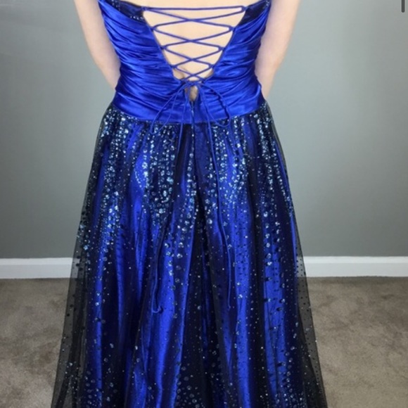 Pageant/Prom/Homecoming Gown - Picture 4 of 5